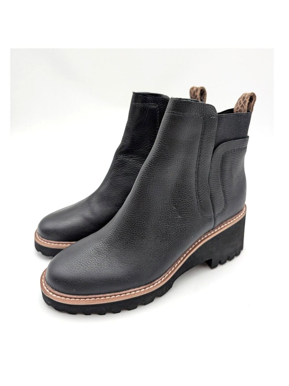 Dolce Vita Huey H2O Waterproof Lug Sole Ankle Booties Women's Black US7.5 EU38
